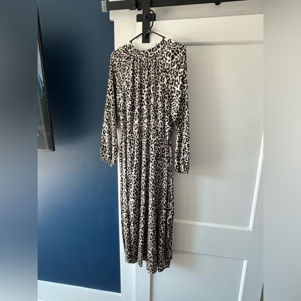 Light cheetah dress